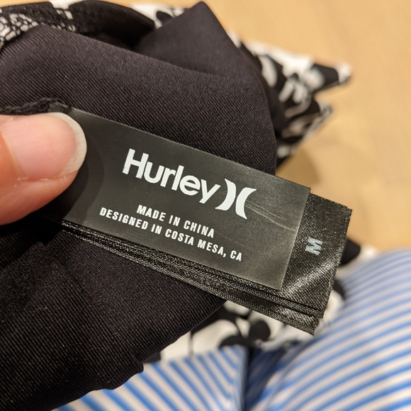 Hurley Swimsuit - Picture 6 of 11